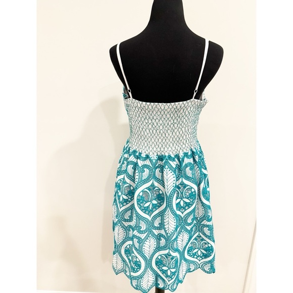 BTFL life embroidered dress L. PERFECT for summer parties! - Picture 5 of 12